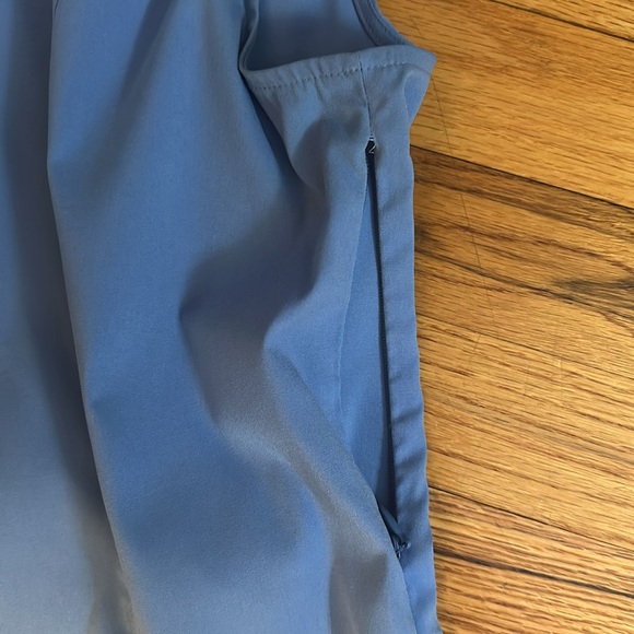 🌺 ExpressStretch Sleeveless Top Sz 12 - Picture 7 of 7